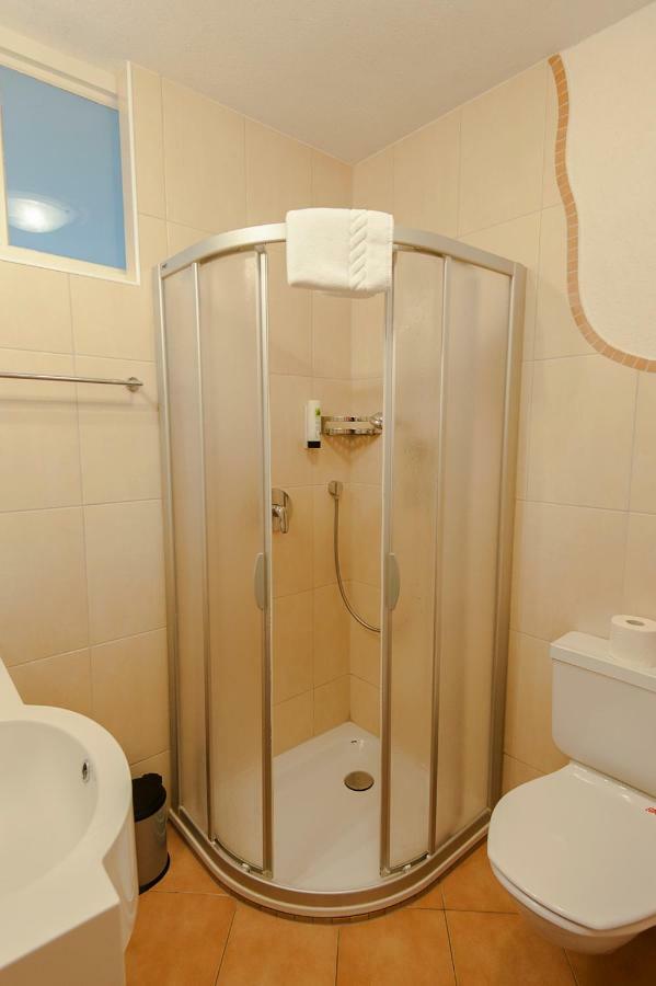 Pension Leuprecht Reutte Extérieur photo
